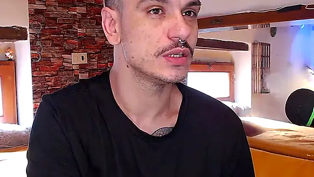Snapshot of cek_186 chatting on March 19, 8:01 am cek 186 online show from March 19, 8:01 am