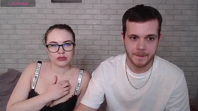 Fuckyoursecretary69 online show from May 6, 10:42 am