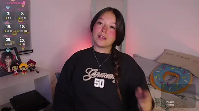 Lexie Thompson10 online show from September 22, 11:07 pm