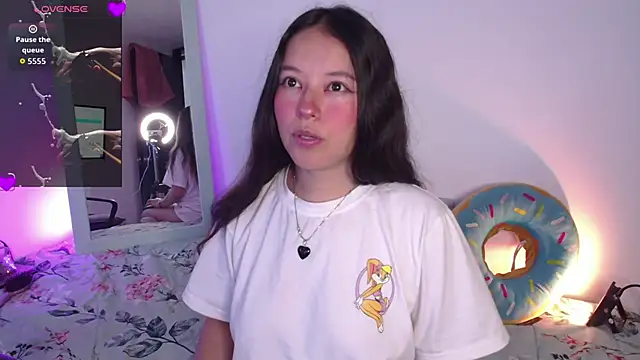 Lexie Thompson10 online show from October 25, 5:40 pm