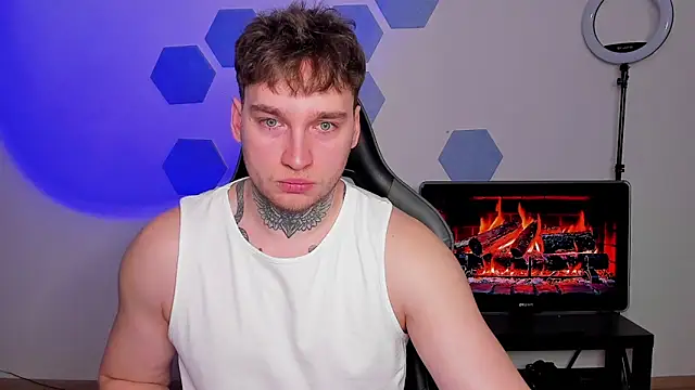 Chris Tyson online show from February 16, 8:32 am