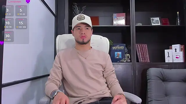 Snapshot of EdwardRoss_ chatting on February 11, 7:38 pm EdwardRoss online show from February 11, 7:38 pm