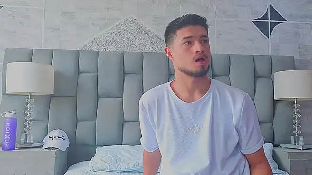 EdwardRoss  online show from September 27, 5:07 pm