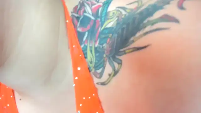 Snapshot of Persiasparadise chatting on October 3, 6:16 pm Persiasparadise online show from October 3, 6:16 pm