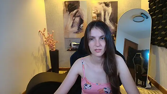 Snapshot of upssnowy chatting on September 24, 1:20 am upssnowy online show from September 24, 1:20 am