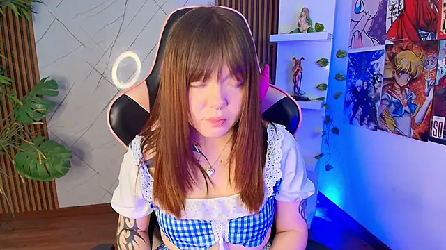 Fluffy Bubble21 online show from September 26, 3:32 am