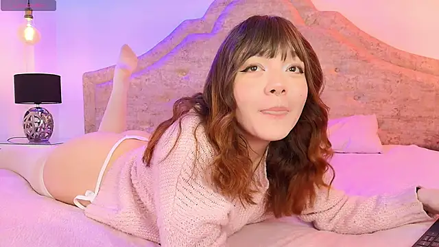 Fluffy Bubble21 online show from May 6, 4:52 am