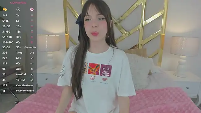 ElliPeaches online show from February 2, 1:30 pm