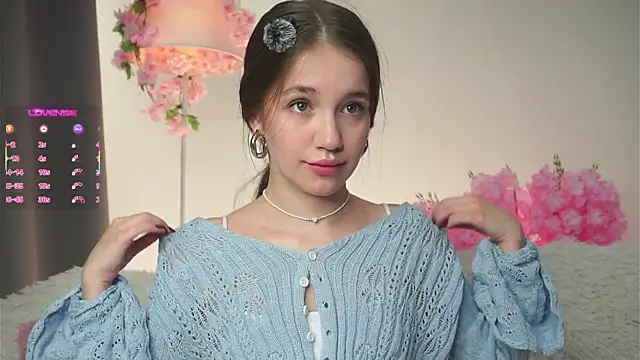 AmiLewis online show from October 9, 1:14 am