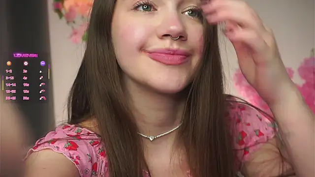 AmiLewis online show from October 14, 1:17 am