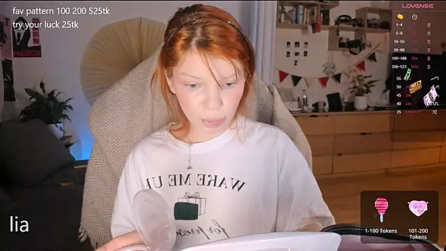 lil lia online show from November 10, 7:46 pm