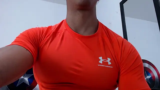 Snapshot of Antonywebb94 chatting on April 2, 8:28 pm Antonywebb94 online show from April 2, 8:28 pm