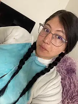 Snapshot of Naomi-Misaki chatting on January 26, 1:15 pm Naomi-Misaki online show from January 26, 1:15 pm