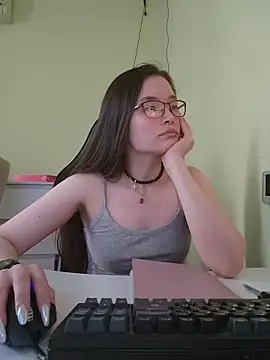 U KINKY online show from April 30, 11:38 am