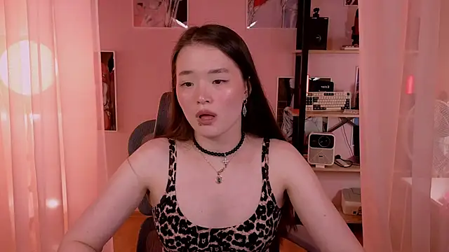 U KINKY online show from May 17, 3:19 pm