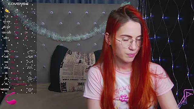 EmilyKents online show from December 27, 7:29 am
