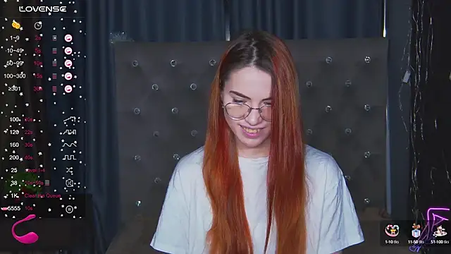 EmilyKents online show from February 4, 1:34 am