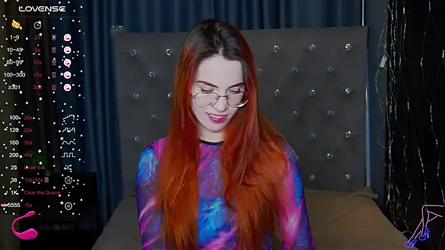 EmilyKents online show from February 11, 1:20 am
