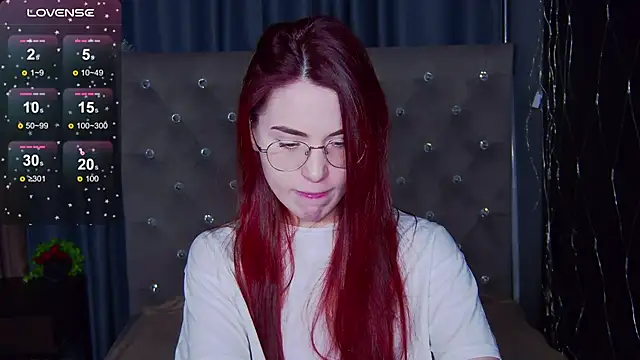 EmilyKents online show from February 23, 1:35 am