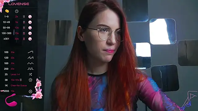 EmilyKents online show from March 13, 4:38 am