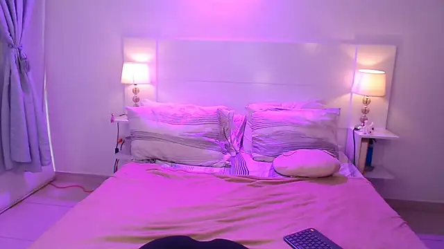 alliee mod online show from November 30, 8:13 pm