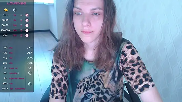 LisaHeart online show from October 11, 1:31 pm