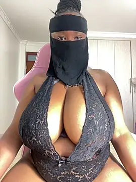 BoobiesGalore online show from June 14, 12:18 pm