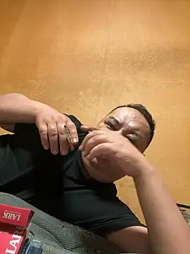 punk0805 online show from October 9, 7:23 pm