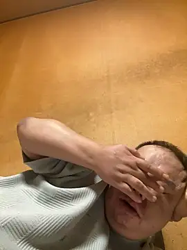 punk0805 online show from October 19, 5:46 pm