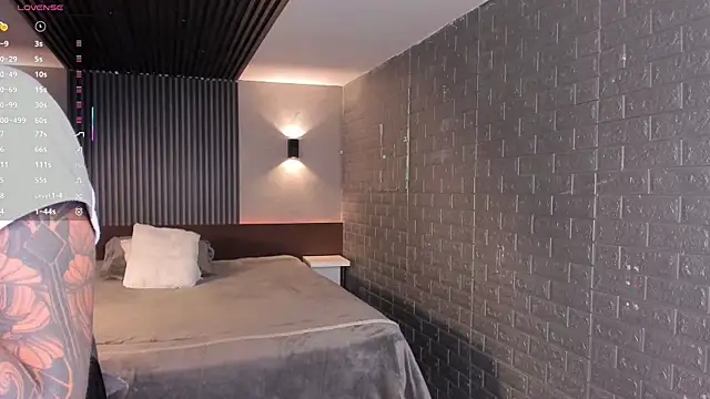 Snapshot of magic_marg chatting on October 20, 8:53 pm magic marg online show from October 20, 8:53 pm