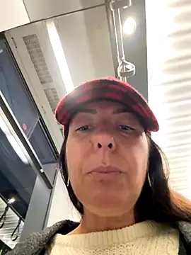 eveangelll online show from October 13, 4:01 am