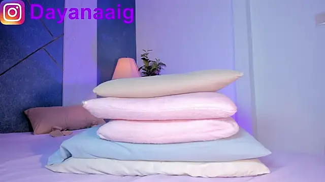 Voluptupus-girl online show from May 21, 8:38 pm