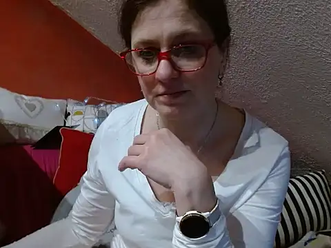 Snapshot of lanax chatting on March 3, 2:04 pm lanax online show from March 3, 2:04 pm