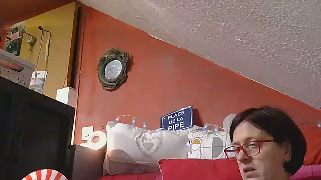 lanax online show from December 15, 1:26 pm