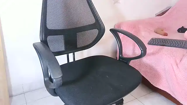 Snapshot of sammysexy_ chatting on March 15, 2:12 pm sammysexy online show from March 15, 2:12 pm