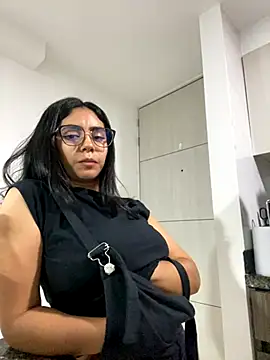 GiiirlPower online show from September 19, 5:20 am