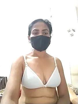 sunita6009 online show from May 3, 6:58 pm