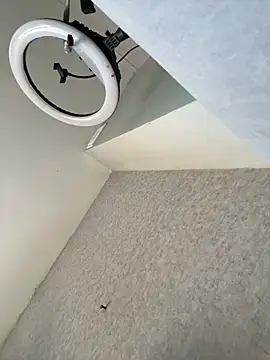 Snapshot of Yourdirtybitch chatting on March 11, 5:27 am Yourdirtybitch online show from March 11, 5:27 am