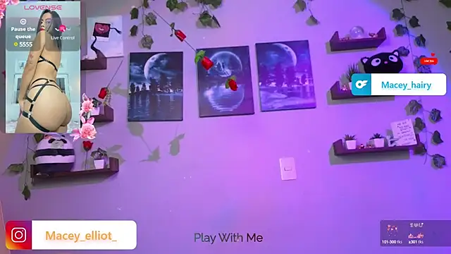 macey elliot  online show from March 12, 9:35 pm