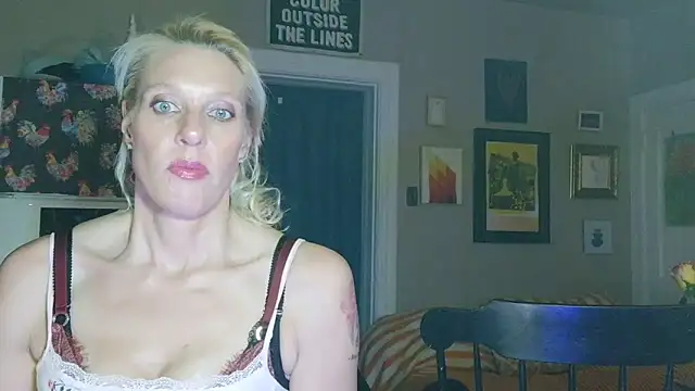 Glamazonx online show from January 6, 12:36 am