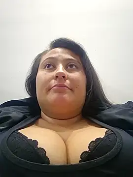 Snapshot of Celeem_ chatting on March 1, 2:46 am Celeem online show from March 1, 2:46 am