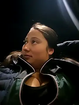 Snapshot of Celeem_ chatting on March 13, 12:06 am Celeem online show from March 13, 12:06 am