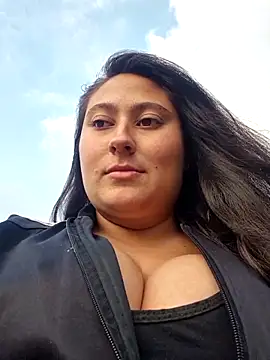 Snapshot of Celeem_ chatting on March 24, 10:26 pm Celeem online show from March 24, 10:26 pm