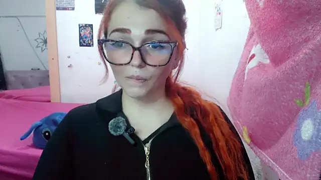 Snapshot of Alexatexa2929 chatting on December 10, 6:17 pm Alexatexa2929 online show from December 10, 6:17 pm