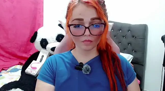 Snapshot of Alexatexa2929 chatting on January 24, 3:32 am Alexatexa2929 online show from January 24, 3:32 am