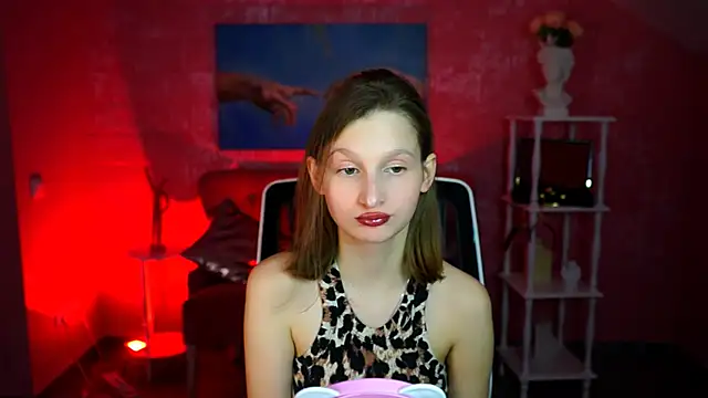 EllaHorton online show from April 2, 1:42 pm