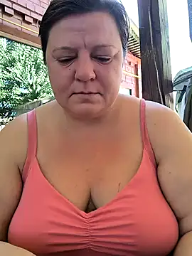 Snapshot of jusichka chatting on September 22, 7:10 am jusichka online show from September 22, 7:10 am