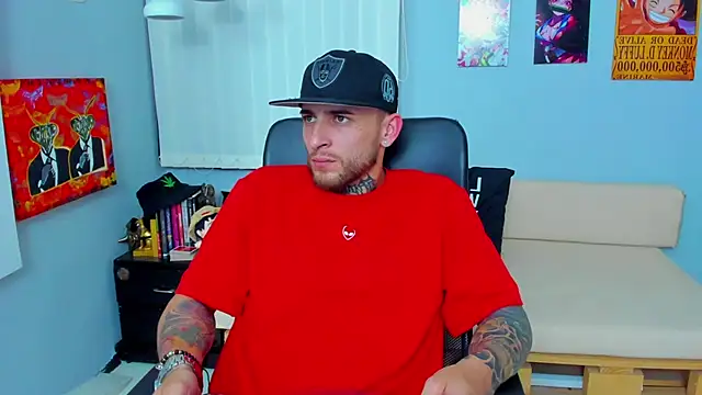 Snapshot of Drako_Lamar chatting on December 12, 7:37 pm Drako Lamar online show from December 12, 7:37 pm