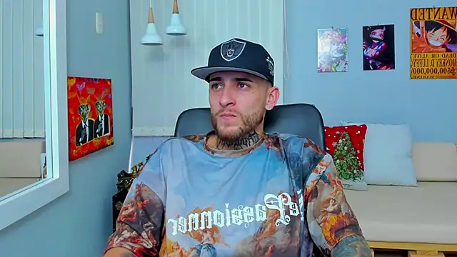 Snapshot of Drako_Lamar chatting on December 20, 3:53 pm Drako Lamar online show from December 20, 3:53 pm