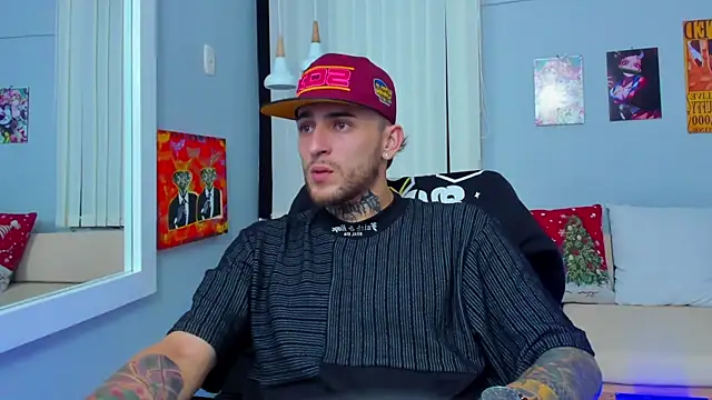 Snapshot of Drako_Lamar chatting on December 27, 3:26 pm Drako Lamar online show from December 27, 3:26 pm